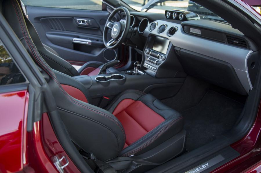  Shelby Super Snake 2015 года  (фото 14 из 18)